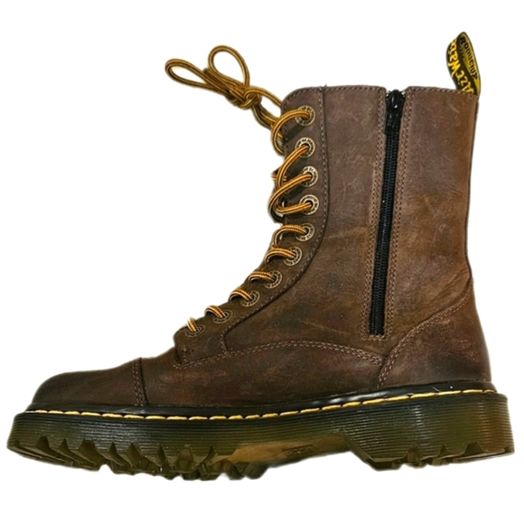 RARE Dr. Doc Martens JUSTYNA 10-Eye Crazy Horse Leather Boots Zipper 8 US Brown - Picture 7 of 16